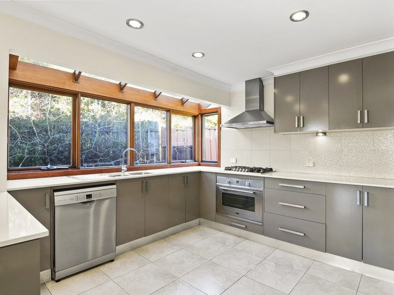 Photo - 1 Bareena Drive, Balgowlah Heights NSW 2093 - Image 4