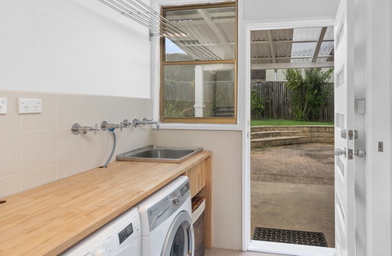 Photo - 1 Barellan Avenue, Dapto NSW 2530 - Image 8