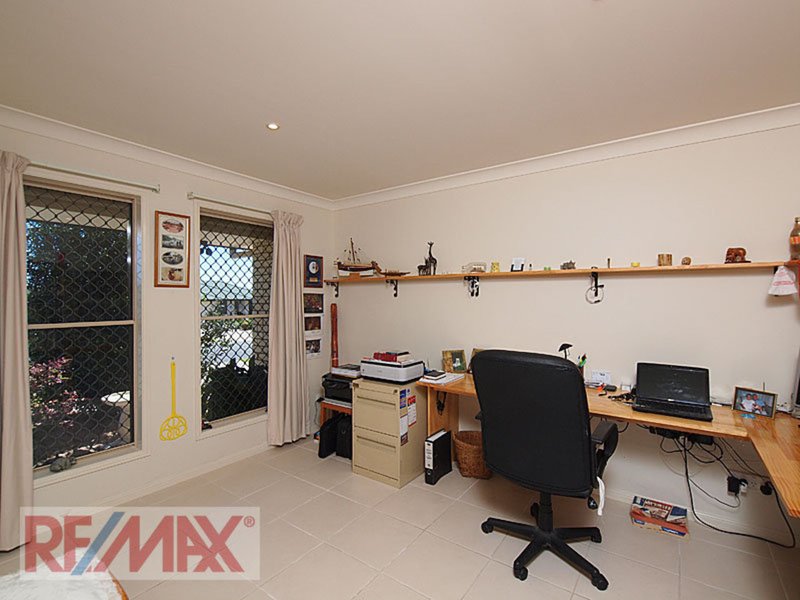 Photo - 1 Barlee Crt , Warner QLD 4500 - Image 13