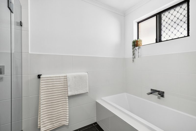 Photo - 1 Barr Road, Happy Valley SA 5159 - Image 17