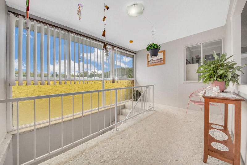 Photo - 1 Barramundi Street, Toolooa QLD 4680 - Image 6