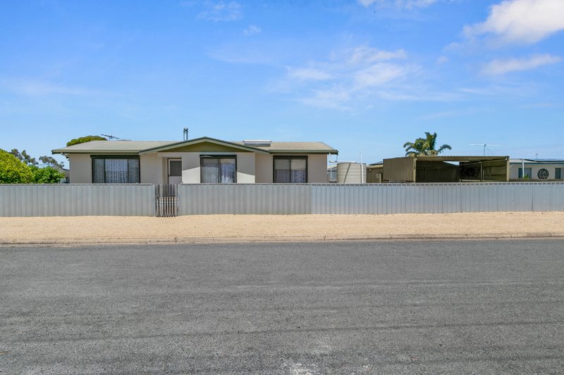 Photo - 1 Barton Road, Tiddy Widdy Beach SA 5571 - Image 17