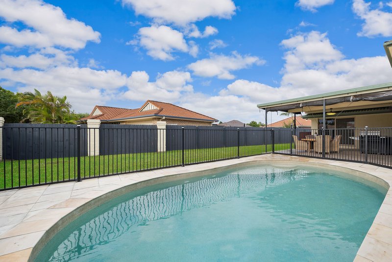 Photo - 1 Barwon Street, Murrumba Downs QLD 4503 - Image 5