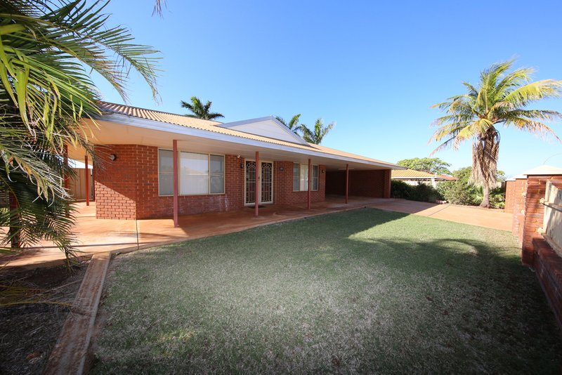 Photo - 1 Baseden Way, Nickol WA 6714 - Image 2