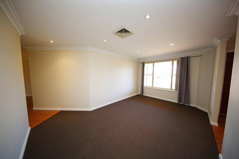 Photo - 1 Baseden Way, Nickol WA 6714 - Image 6