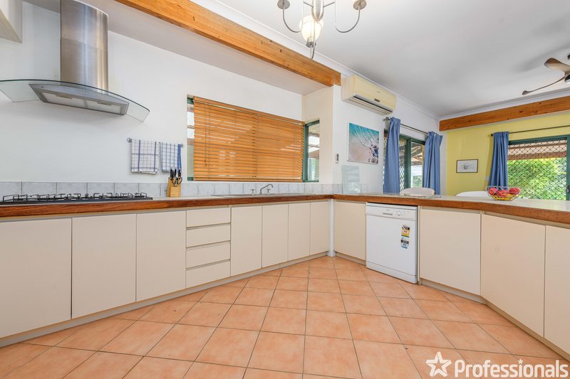 Photo - 1 Basslet Place, Warnbro WA 6169 - Image 9