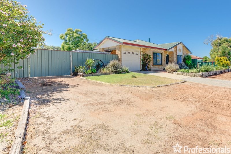 Photo - 1 Basslet Place, Warnbro WA 6169 - Image 33