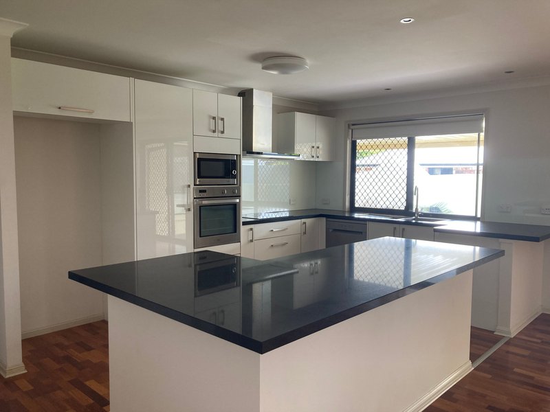 Photo - 1 Baybreeze Close, Deception Bay QLD 4508 - Image 3