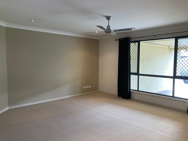 Photo - 1 Baybreeze Close, Deception Bay QLD 4508 - Image 4