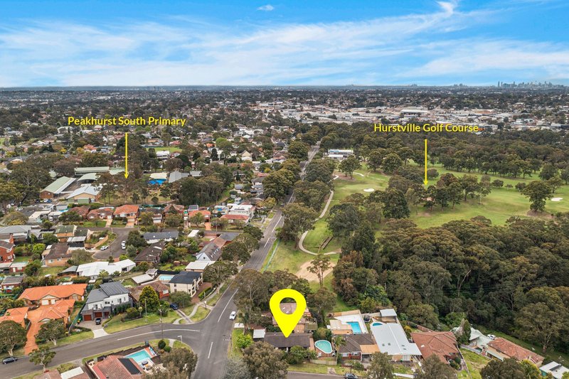 Photo - 1 Bayview Road, Peakhurst Heights NSW 2210 - Image 12