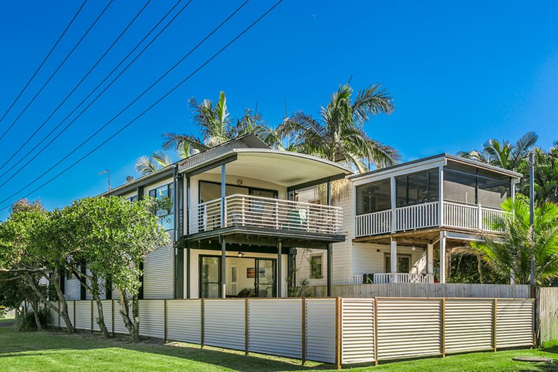 Photo - 1 Beach Avenue, South Golden Beach NSW 2483 - Image 2