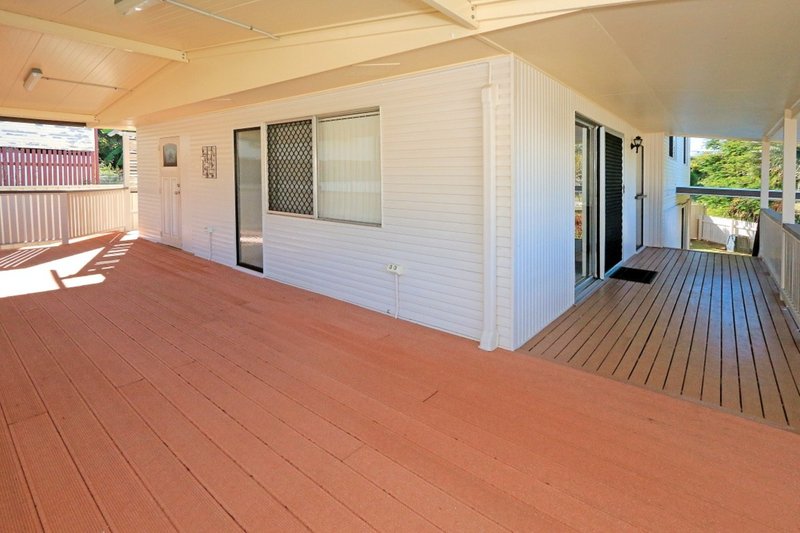 Photo - 1 Beaconsfield Terrace, The Range QLD 4700 - Image 2