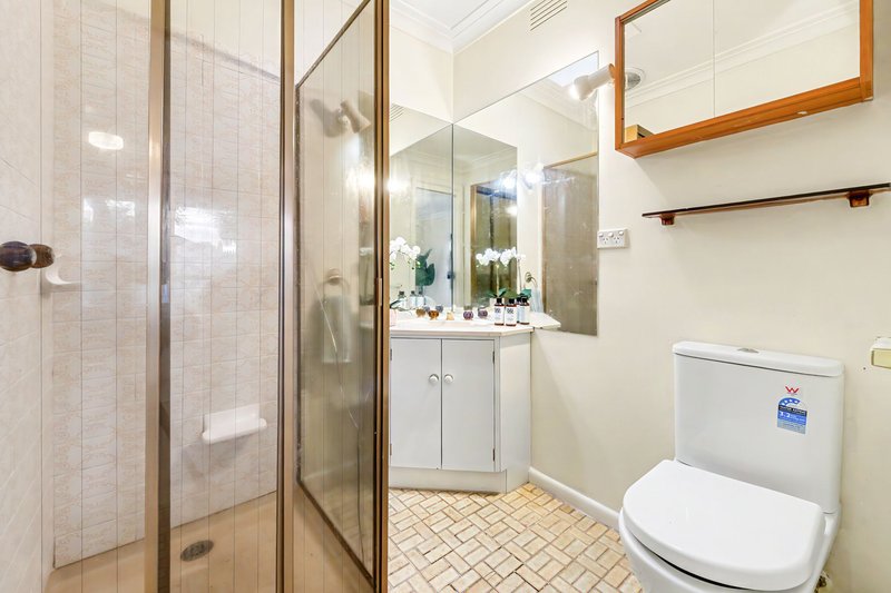 Photo - 1 Bell View Court, Springvale South VIC 3172 - Image 7