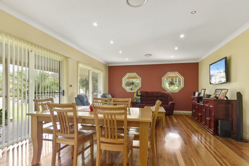 Photo - 1 Bellbird Drive, Malua Bay NSW 2536 - Image 5