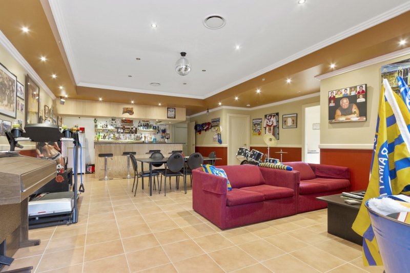 Photo - 1 Bellbird Drive, Malua Bay NSW 2536 - Image 7