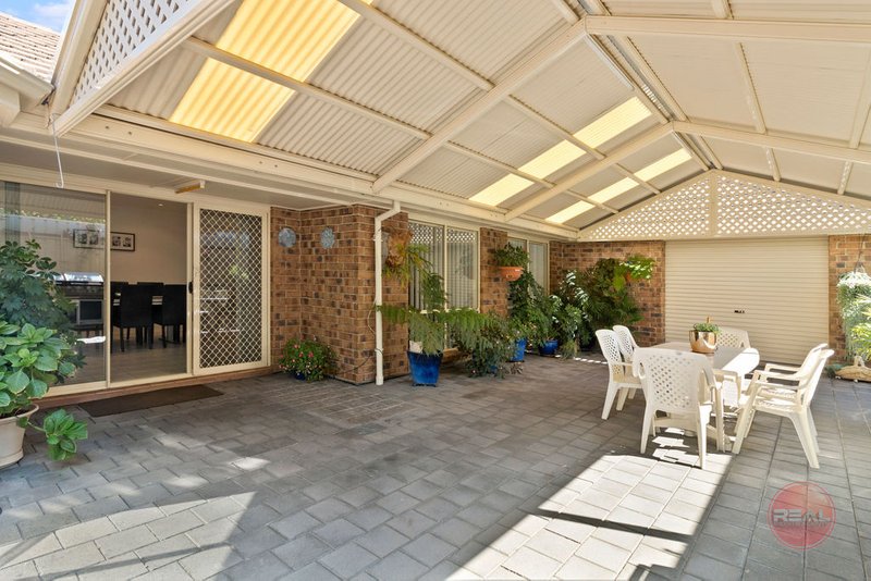 Photo - 1 Benacre Close, Happy Valley SA 5159 - Image 3