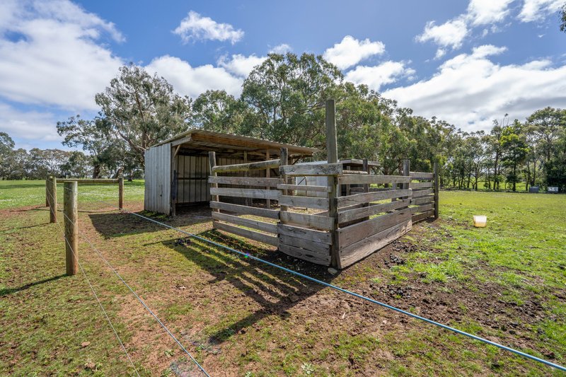 Photo - 1 Benbows Road, Gorae VIC 3305 - Image 21