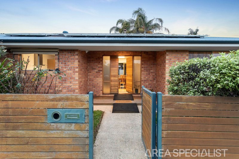 Photo - 1 Bennett Court, Seaford VIC 3198 - Image 2