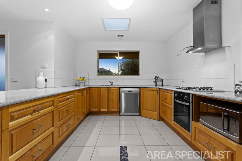 Photo - 1 Bennett Court, Seaford VIC 3198 - Image 4