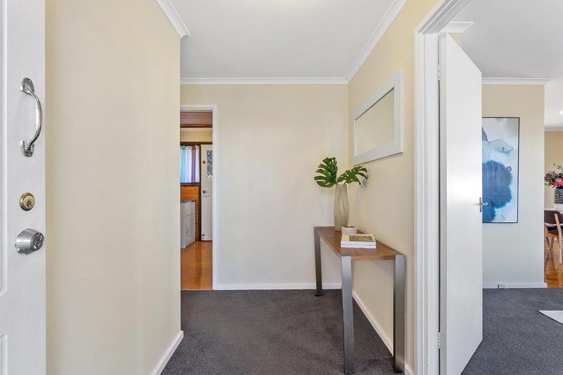 Photo - 1 Berghofer Court, Charnwood ACT 2615 - Image 7