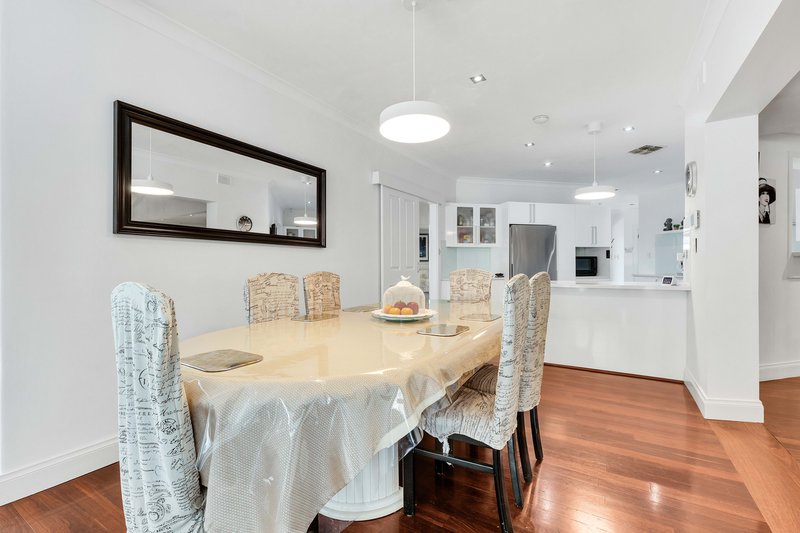 Photo - 1 Bermuda Avenue, West Lakes Shore SA 5020 - Image 5