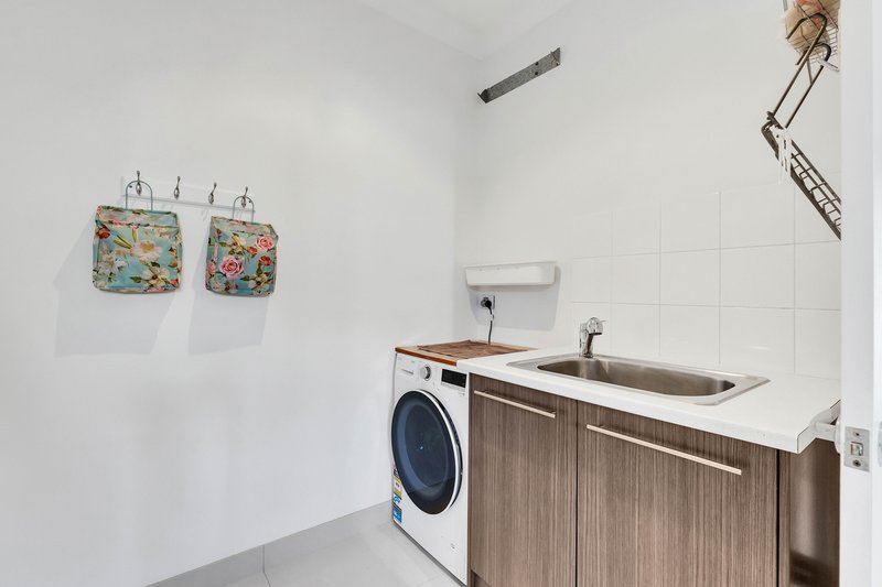 Photo - 1 Bermuda Avenue, West Lakes Shore SA 5020 - Image 24