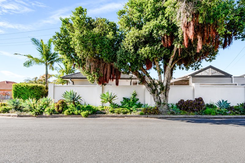Photo - 1 Bermuda Avenue, West Lakes Shore SA 5020 - Image 31