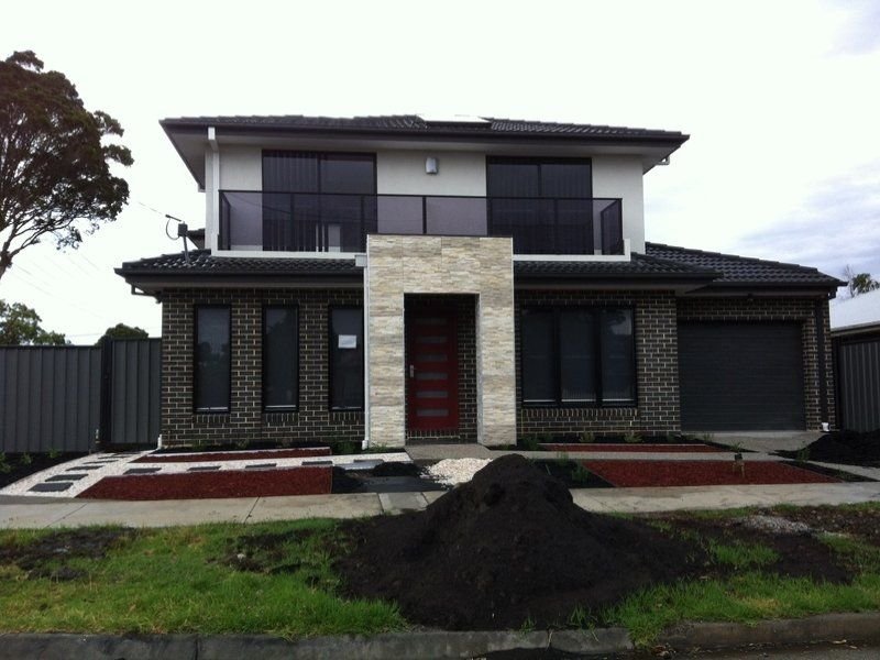 Photo - 1 Bernard Street, Maidstone VIC 3012 - Image 4