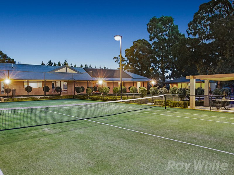 Photo - 1 Bernarra Court, Donvale VIC 3111 - Image 25