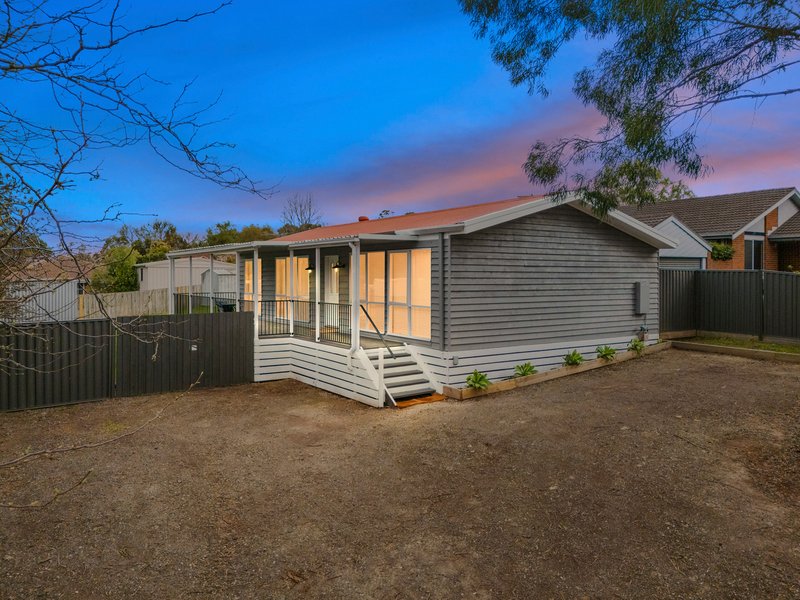 1 Bevan Court, Pakenham VIC 3810