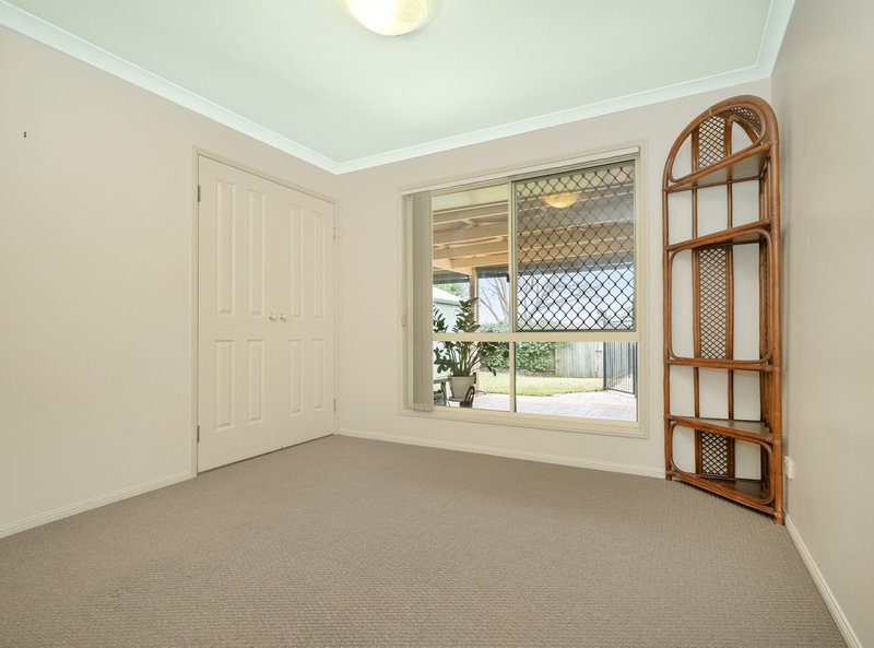 Photo - 1 Beverley Close, Middle Ridge QLD 4350 - Image 14