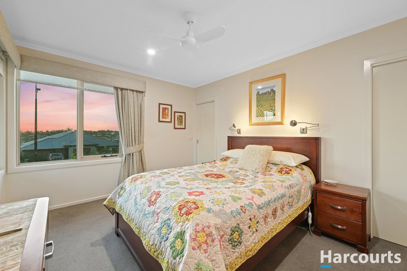 Photo - 1 Bexley Boulevard, Drouin VIC 3818 - Image 8