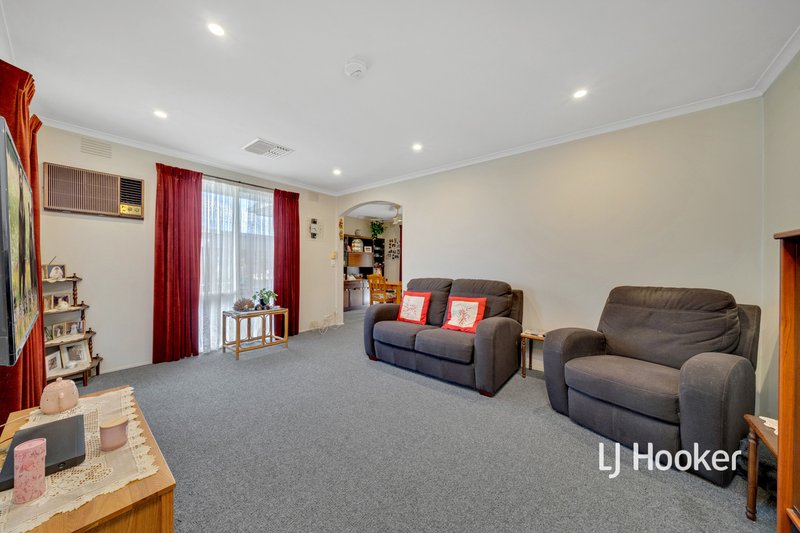 Photo - 1 Bickford Place, Hallam VIC 3803 - Image 2