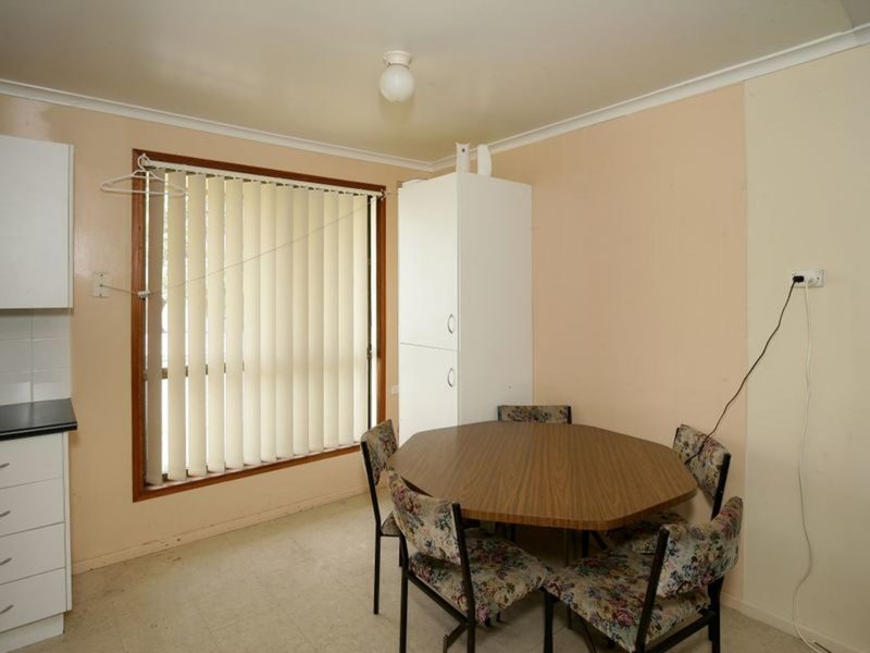 Photo - 1 Bingham Place, Tolland NSW 2650 - Image 4