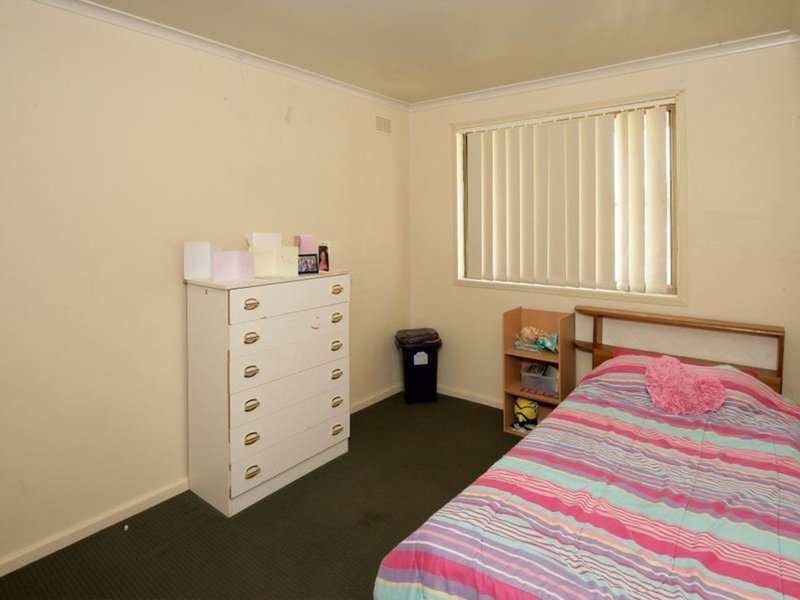 Photo - 1 Bingham Place, Tolland NSW 2650 - Image 8