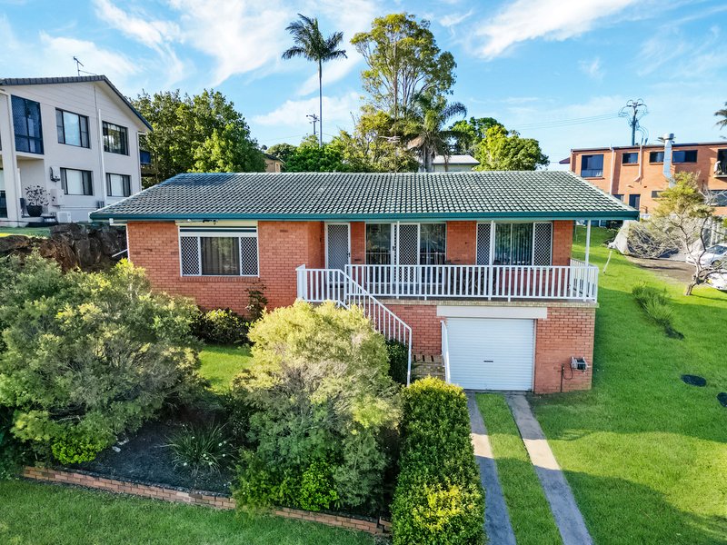 Photo - 1 Bione Avenue, Banora Point NSW 2486 - Image 2