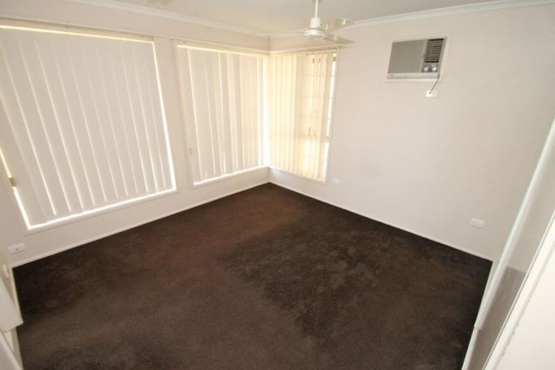 Photo - 1 Birmingham Close, Telina QLD 4680 - Image 5