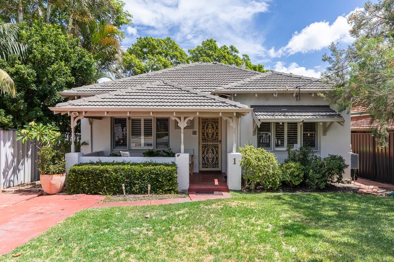 Photo - 1 Birrell Street, Mount Hawthorn WA 6016 - Image 2