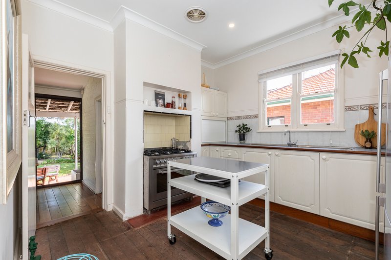 Photo - 1 Birrell Street, Mount Hawthorn WA 6016 - Image 12