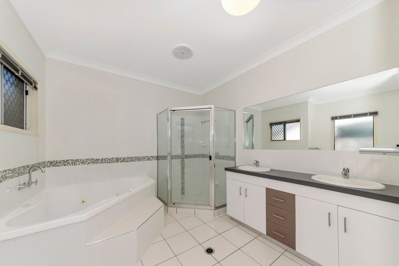 Photo - 1 Blackbean Court, Mount Louisa QLD 4814 - Image 7