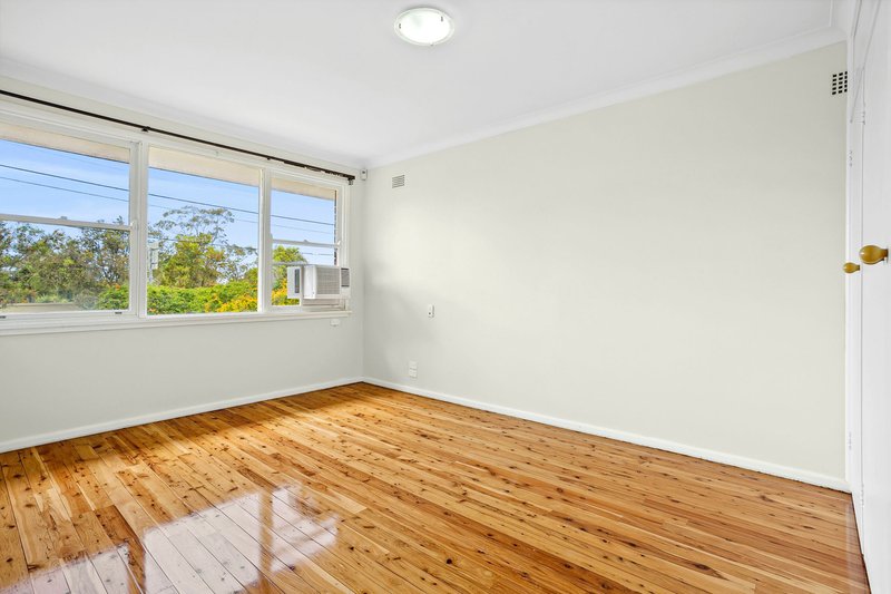 Photo - 1 Blarney Avenue, Killarney Heights NSW 2087 - Image 2