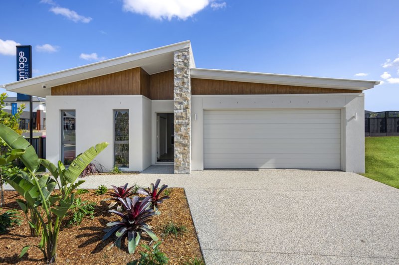 1 Bluegrass Drive, Narangba QLD 4504