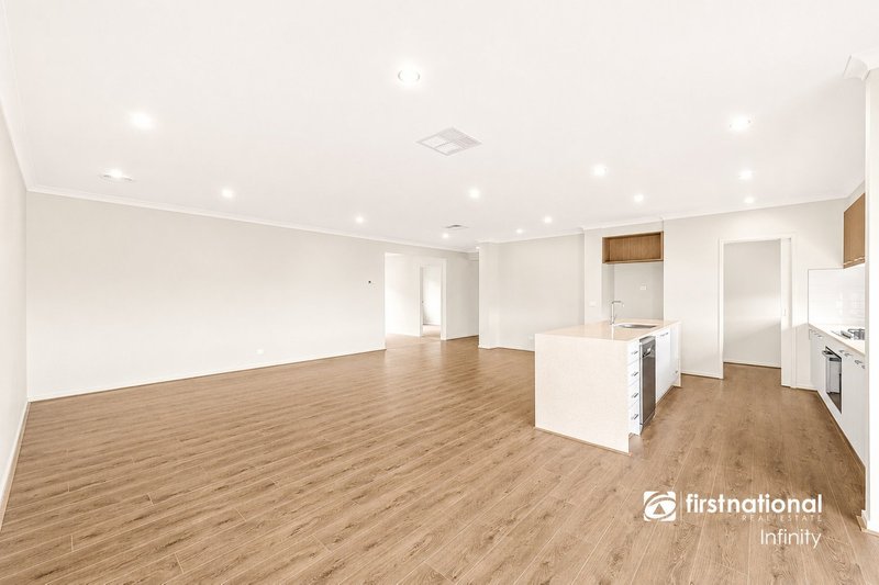 Photo - 1 Bluejay Road, Doreen VIC 3754 - Image 4