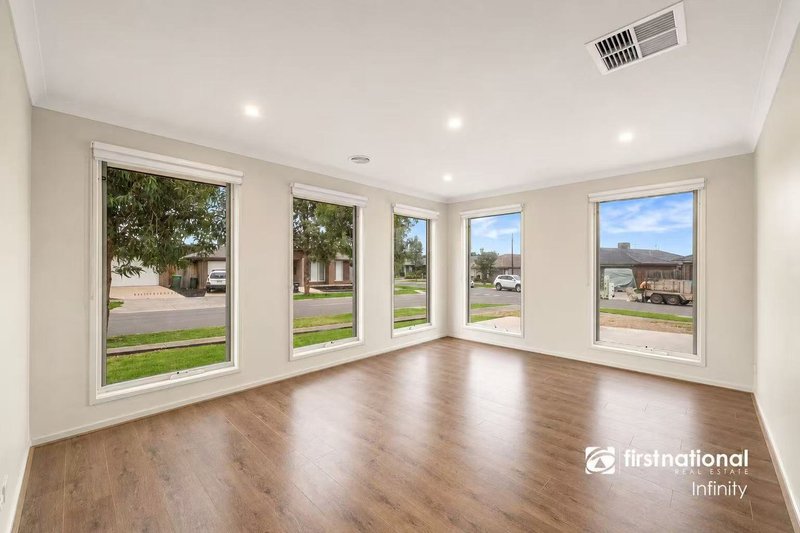 Photo - 1 Bluejay Road, Doreen VIC 3754 - Image 5