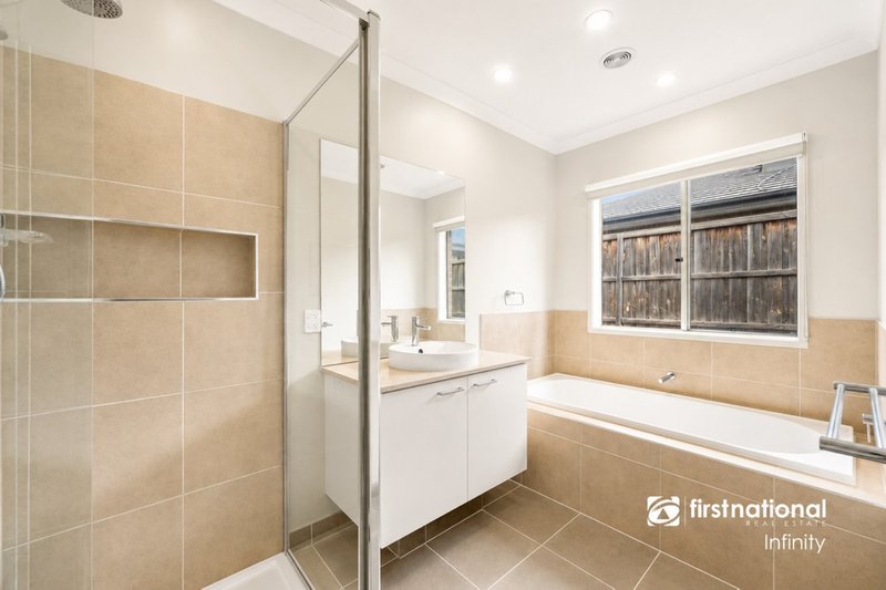 Photo - 1 Bluejay Road, Doreen VIC 3754 - Image 9