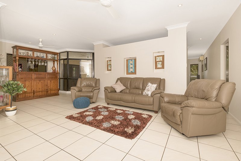 Photo - 1 Bohemia Drive, Kirwan QLD 4817 - Image 4