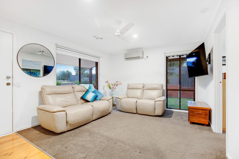 Photo - 1 Bolton Court, Langwarrin VIC 3910 - Image 3