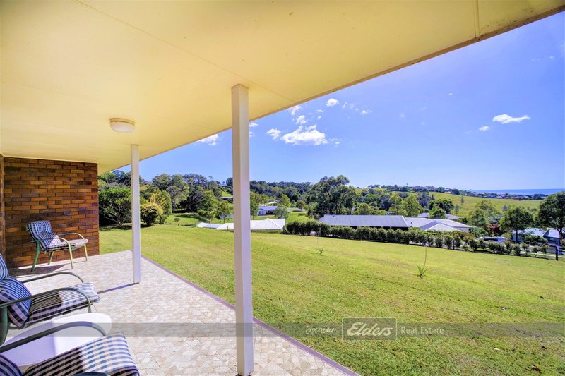 Photo - 1 Bombora Place, Hallidays Point NSW 2430 - Image 6