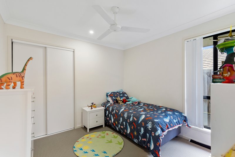 Photo - 1 Bond Place, Bray Park QLD 4500 - Image 12