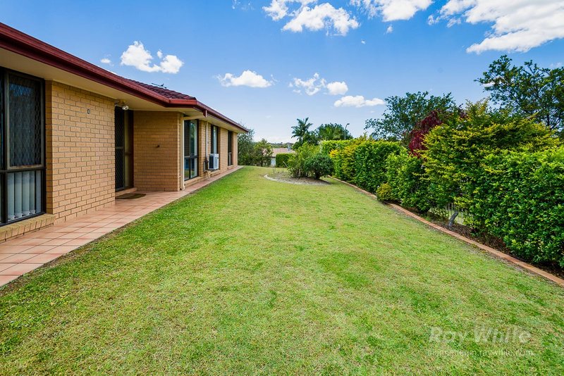 Photo - 1 Boorala Crescent, Eight Mile Plains QLD 4113 - Image 13